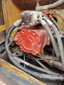 Pelle sur chenilles Hyundai HX220HD coréenne originale multifonctionnelle haute efficacité avec roulement de pompe à moteur bonne condition vente - Product Image 4