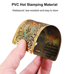 Baraja de Tarot Clásica Rider-Waite con Lámina Dorada, Diseño Artístico Completo y Colorido con Patrón Solar en la Parte Posterior - Product Image 3