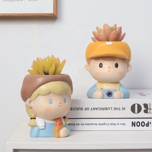 Douce Sortie Couple Style Design Bureau Décoration Résine Artisanat Fleur Décoration Bonsaï Succulent Petits Pots De Fleurs - Product Image 3