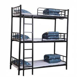 Lit superposé moderne en fer <span class=keywords><strong>à</strong></span> trois niveaux - Gain <span class=keywords><strong>de</strong></span> place et durable pour chambre d'enfant, hôtel, école, dortoir, hôpital, appartement - Product Image 3