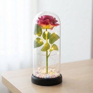Regalo Romantico per San Valentino, Rosa Preservata Personalizzata con Luce LED in Cupola di Vetro Trasparente, Luce Notturna Eterna Elegante Fatta a Mano, Decorazione per la Casa - Product Image 5