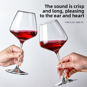 Copa de Vino Transparente, de Lujo, Estilo Nórdico/Burgundy Dordo/Minimalista, Diseño de Tallo Largo y Delgado, Soplada a Mano, Apta para Lavavajillas - Product Image 4