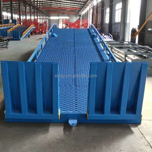 Rampa Móvel Profissional para Carga e Descarga de Contêineres, Nivelador Hidráulico de Docas de 6-15T para Empilhadeiras em Portos e Armazéns - Product Image 3