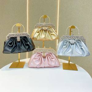 Nouvelle <span class=keywords><strong>Pochette</strong></span> de Soirée Tendance 2026 pour <span class=keywords><strong>Femme</strong></span>, Sac à Main Rigide Diamanté <span class=keywords><strong>avec</strong></span> Chaîne Amovible, Fermoir Anneau Ovale en Strass - Product Image 5