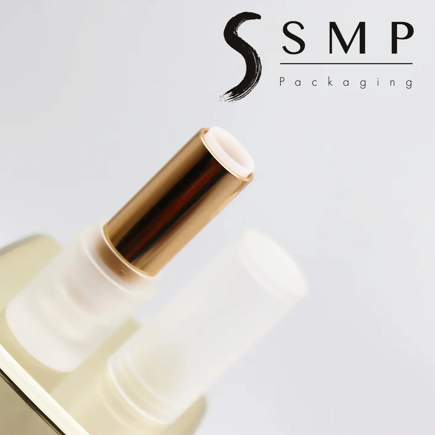 化粧品包装用SMPラウンドプラスチック口紅容器3.5g高級口紅チューブ