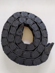 Chaîne de traînée de câble en nylon d'ingénierie chariot à énergie de fonctionnement lisse transporteur de câble en plastique pour tuyaux hydrauliques - Product Image 2