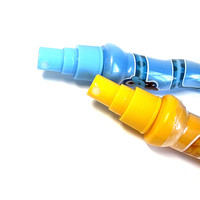 Vente chaude Serpent Dessin Animé Forme Spray Bonbons Fruité Aromatisé Vaporisateur Bonbons Unique Serpent Liquide Bonbons