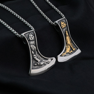 Yunnique – collier avec pendentif Viking en acier inoxydable, symbole loup celtique et triangle, bijoux à la mode pour hommes, cadeau - Product Image 1