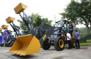 รถตักล้อยางมืออาชีพ 2 ตัน รุ่น XCM-G LW200FV พร้อมชิ้นส่วนหลัก เครื่องยนต์ และเกียร์ - Product Image 4