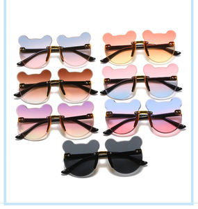Lunettes de soleil tendance pour bébé, lunettes de soleil de luxe pour enfants, lunettes de soleil sans monture pour garçons, lunettes de soleil ours en peluche, lunettes de soleil pour petites filles, lunettes de soleil pour enfants - Product Image 2