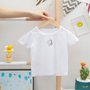 Vente en gros de vêtements pour enfants, nouveaux modèles, ensembles de vêtements, t-shirts pour hommes et shorts cargo pour enfants - Product Image 2