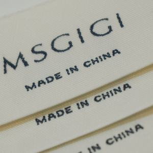 ملصق منسوج مخصص بشعار العلامة التجارية للملابس مستطيل الشكل من القطن بدون حواف مقطوعة للملابس والحقائب والأحذية - Product Image 4