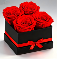 Boîte de roses éternelles Forever Flowers, 4 roses, 2x2x8 pouces, rouge, cadeaux d'anniversaire et de Saint-Valentin pour femmes/hommes/maman