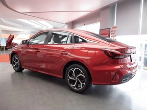 5 Modelli di Auto Usate Più Venduti MG5 2025 180DVVT Manuale/Automatico Edizione Lusso/Flagship Acquista dalla Cina Nuova Condizione - Product Image 2