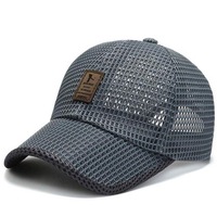 Casquette de baseball d'été pour homme, protection solaire extérieure, maille respirante, 6 panneaux, couleur unie, réglable, à fermeture snapback