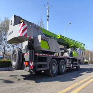 Grúa sobre Camión Zoomlion ZTC251V de Segunda Mano, Grúa Hidráulica Móvil de 25 Toneladas, Pluma Principal de 42m para Elevación en Construcción - Product Image 5