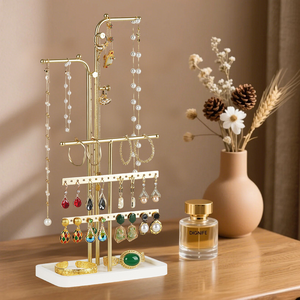 Présentoirs de Luxe Élégants en Métal pour Bijoux (Boucles d'Oreilles, Bracelets, Colliers) – Faible MOQ – Vente en Gros - Product Image 5