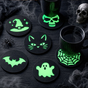 Ensemble de sous-verres Halloween à découpes lumineuses effrayantes - Product Image 1