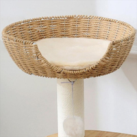 Tour d'escalade pour chat de style minimaliste personnalisable de haute qualité avec accessoires modernes pour animaux de compagnie, y compris du sisal
