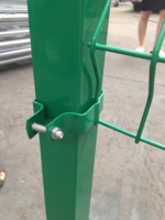 Panneaux de clôture en fil rigide de haute qualité, KeepSafe v Mesh 50, clôture pour chevaux en maille v, panneau en maille métallique robuste, clôture de sécurité