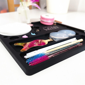 Nouvelle palette en silicone grande capacité pour <span class=keywords><strong>rehaussement</strong></span> et <span class=keywords><strong>teinture</strong></span> <span class=keywords><strong>des</strong></span> <span class=keywords><strong>cils</strong></span> et <span class=keywords><strong>des</strong></span> sourcils - Product Image 3
