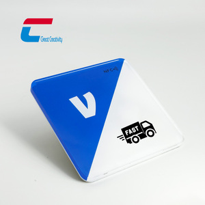 Plaque NFC personnalisée en acrylique de forme carrée ou ronde, 13,56 MHz, NTAG 213, pour menu ou avis - Product Image 2
