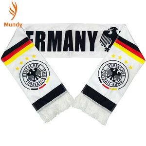 Écharpe en tricot jacquard personnalisée avec slogan et pompons, écharpe <span class=keywords><strong>de</strong></span> club, écharpe <span class=keywords><strong>de</strong></span> supporter, écharpe <span class=keywords><strong>de</strong></span> football, vente en gros - Product Image 3