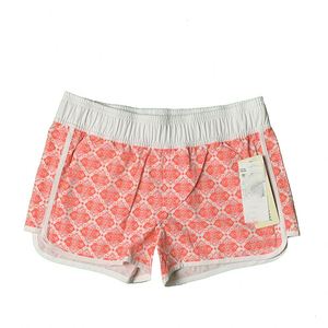 Shorts de bain et de surf personnalisés pour femmes, extensibles dans quatre directions, respirants, motif léopard, vente en gros, sublimation - Product Image 1