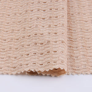 <span class=keywords><strong>YVES</strong></span> Design de vêtements pour femmes haut de gamme Polyester Spandex Interlock Holey Tissu de soie crêpe pur tricoté en chaîne avec trous - Product Image 4