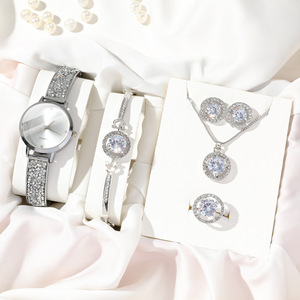 Fashion Temperament Luxury Set Face Stainless Steel Strap Quartz Watch Pointer Rhinestone Pendant Bracelet - Product Image 2