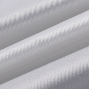 Vente en gros 100% polyester <span class=keywords><strong>pas</strong></span> <span class=keywords><strong>cher</strong></span> doux lisse ivoire <span class=keywords><strong>satin</strong></span> mat pour robe - Product Image 2