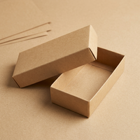 Boîte à chaussettes en papier kraft écologique naturel avec laminage mat et gaufrage, boîte cadeau personnalisable pour chaussettes
