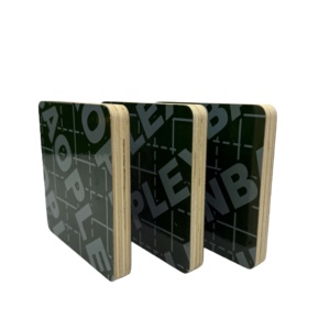 Lámina de <span class=keywords><strong>Madera</strong></span> Contrachapada Recubierta de PVC Verde de 18 mm, 4*8 pies, <span class=keywords><strong>Madera</strong></span> Contrachapada Laminada de 12 mm para Construcción de <span class=keywords><strong>Madera</strong></span> y Paneles de Hormigón - Product Image 3
