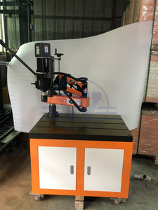 เครื่องเจาะและต๊าปอัตโนมัติอเนกประสงค์ M3-M16 ระบบ CNC เซอร์โว พร้อมหน้าจอสัมผัสและแขนยืดหยุ่น พร้อมชิ้นส่วนมอเตอร์แกนกลาง - Product Image 6