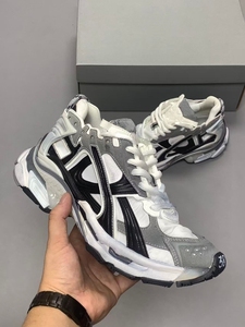 Zapatos de hombre lujosos y a la moda con parte superior de malla transpirable, zapatillas de tenis para exteriores, suela gruesa, diseño elevado, calzado deportivo. - Product Image 2