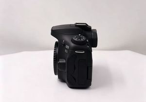 Appareil photo reflex numérique Ca-non EO-S 90D d'occasion, corps d'appareil, haute résolution, excellent état, prix abordable - Product Image 5