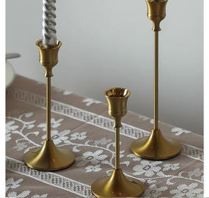 LANJO Chandelier en métal de style européen de luxe, centre de table romantique pour mariage, décoration de table pour dîners d'anniversaire et dîners aux chandelles - Product Image 3