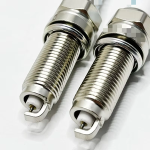 Bujía Láser Iridium SILZKR6B10E 93815 18846-10060 1884608060 Reemplazo OEM para Motor <span class=keywords><strong>Hyundai</strong></span> Kia Suzuki 1.2L 1.6L 3.8L - Product Image 2