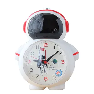 Custom Home Decor Acessórios Relógio Digital Plástico Noite Luz Astronauta Despertador