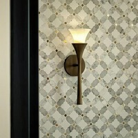 Applique murale LED moderne de luxe en fer et verre alabastre, blanc chaud, pour chambre à coucher