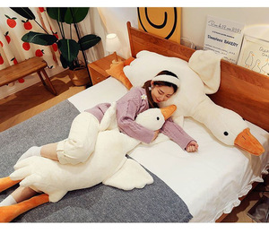Lindo gran ganso blanco almohada encantador juguete de peluche Unisex oso muñeca dormir piernas ganso regalo del Día de San Valentín para niñas cumpleaños - Product Image 3