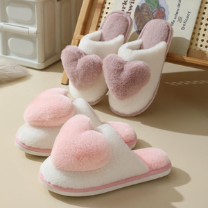 Chaussons d'intérieur pour femmes, mignons, décontractés, à bout ouvert, en peluche, avec cœur, antidérapants, pour la maison - Product Image 4
