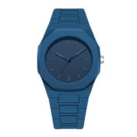 Cs008 2395 Montre-Bracelet de Luxe Musulmane pour Homme à Mouvement Quartz, Étanche en Plastique Polycarbonate, Design Arabe, Montre Reloj