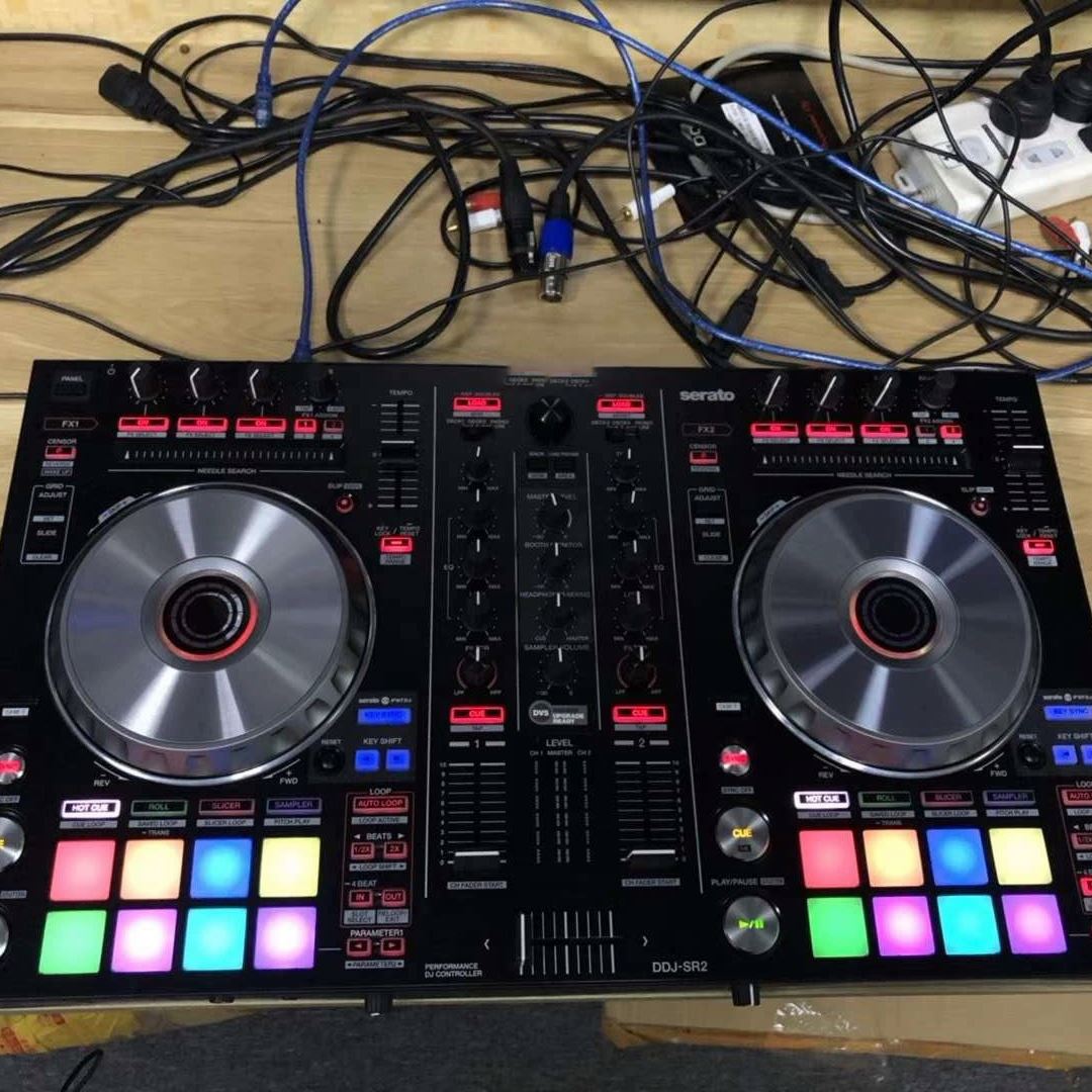 Used-Pio-DJ-s-DDJ-SR2-4-