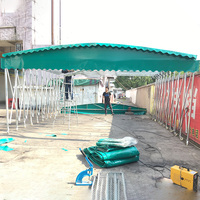 Garages mobiles pliables portables, auvents de camion, abris de voiture, cadres en acier durables, toile en tissu, bâche, stand de concession, tente
