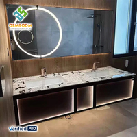 Ensemble de meubles de salle de bain modernes en bois massif étanche OEM avec égouttoir en cuivre, miroir LED mural, style ferme, pour appartement et entrepôt