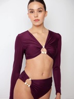 Fabricant de bikinis sur mesure, haut court à manches longues Repreve Shimmer, décolleté en V profond, asymétrique, orné de perles, bikini 2 pièces