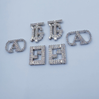 Étiquette métallique personnalisée découpée au laser, logo 3D en relief, écologique, petite, sans pli, pour vêtements, sacs, chaussures