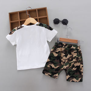 Vêtements d'été en gros pour bébés garçons : Ensemble deux pièces mignon camouflage décontracté pour enfants, imprimé, manches courtes et short - Product Image 3
