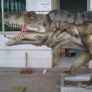 Realistico modello di dinosauro elettronico in Parco dei Dinosauri - Product Image 6